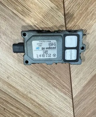 Mercedes-Benz E W211 Air quality sensor 2118300472 9300520