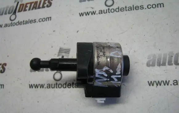Mercedes-Benz S W221 Headlight level adjustment motor 1307220036