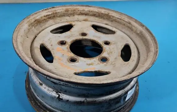 Land Rover Discovery R16 steel rim IMPRK1542744
