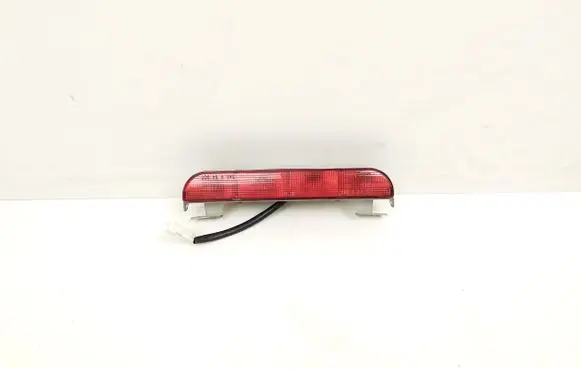 Mitsubishi Colt Third/center stoplight 09967029
