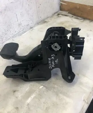 Audi Q3 F3 Brake pedal 5q1723058bp