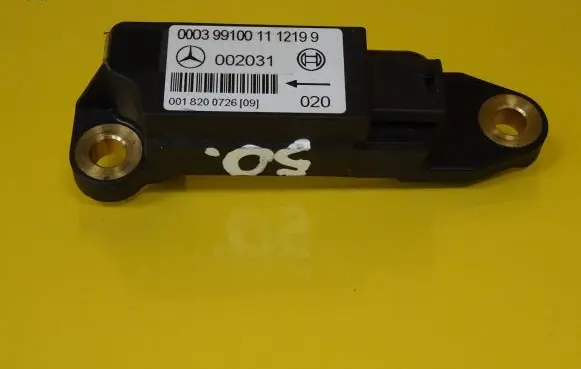 Mercedes-Benz C W202 Airbag deployment crash/impact sensor 0018200726