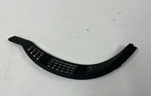 Mercedes-Benz S W221 Panel trim A2218270080 2218270080