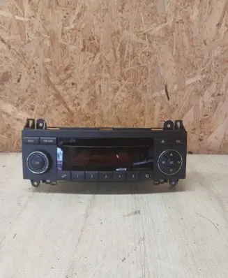Mercedes-Benz A W169 Radio/CD/DVD/GPS head unit A1698200086