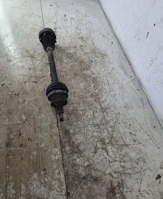 Volkswagen Fox Front driveshaft