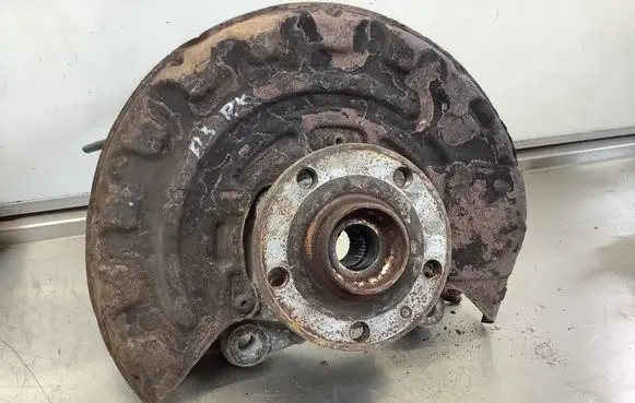 Audi A3 S3 8P Front wheel hub