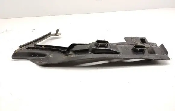 Mercedes-Benz Vito Viano W447 Other engine bay part A4478840300 18588715 Z6S001
