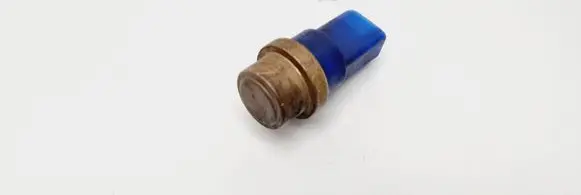 Seat Alhambra (Mk1) Coolant temperature sensor 7M3919369A