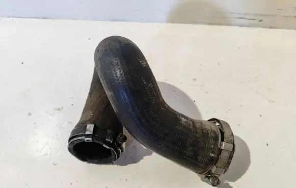 Audi A4 S4 B7 8E 8H Intercooler hose/pipe 8E0145738F