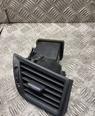 BMW X1 E84 Dashboard side air vent grill/cover trim 2991234 2991680 1697008