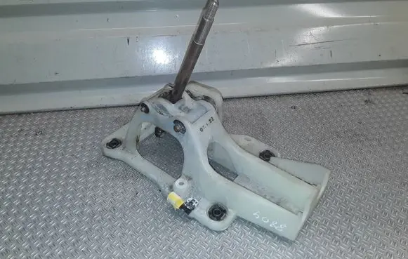 Mitsubishi Eclipse Gear shifter/selector