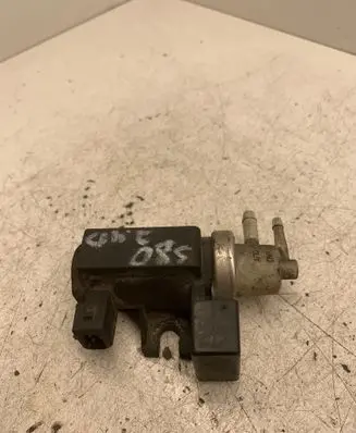 Volvo S80 Vacuum valve 30637251 72190323