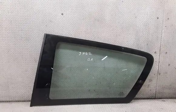 Toyota Corolla E120 E130 Rear side window