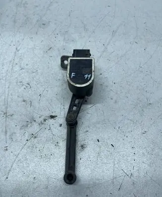 BMW 5 F10 F11 Headlight/headlamp level sensor 6870000
