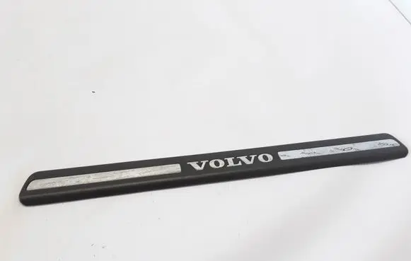 Volvo S60 Front sill trim cover