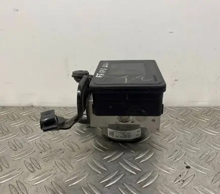 Ford Fusion II ABS Pump HG9C2C219KH HG9C2B373AH