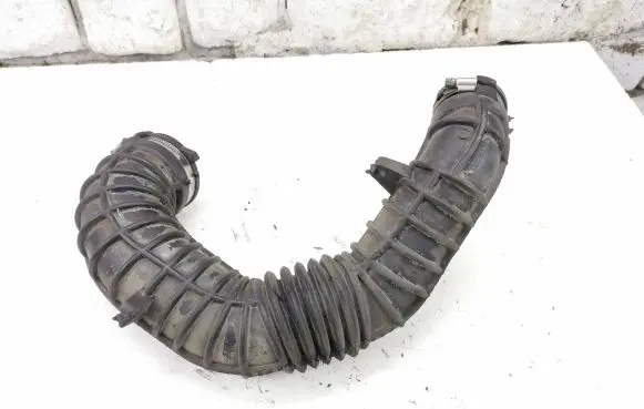 Nissan Primastar Air intake hose/pipe