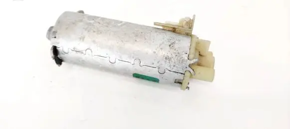 Volkswagen Touareg I Seat adjustment motor 0130002529 198391-103