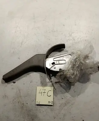 Nissan Micra Handbrake/parking brake lever assembly 8200371427