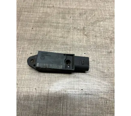 Mercedes-Benz E W211 Airbag deployment crash/impact sensor A0028202726 25571203A4