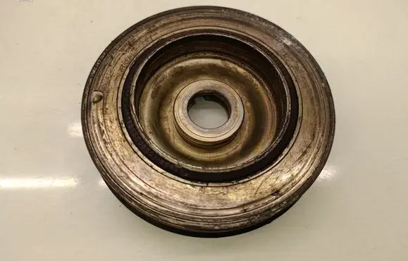 Crankshaft pulley