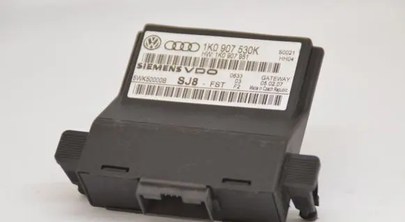 Volkswagen Jetta V Gateway control module 1K0907530K 1K0907951 5WK50000B