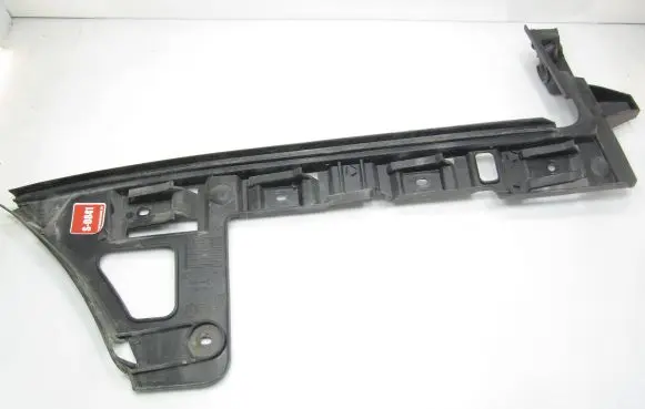 Volkswagen PASSAT B6 Front bumper mounting bracket 3C9807393