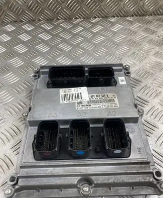 Audi Q7 4M Engine control unit/module 059907309B