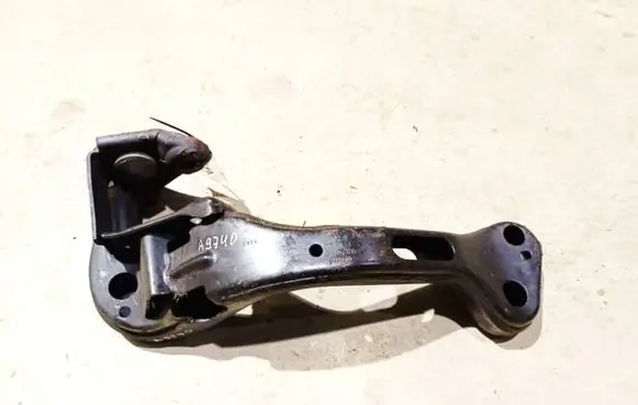 BMW X3 E83 Engine mounting bracket 10119018 340227