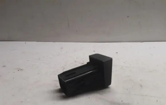 KIA Carens II Other switches/knobs/shifts 0K2FA55222