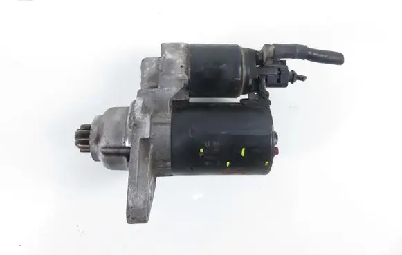 Volkswagen Touran I Starter motor 0AH911023 0001120410
