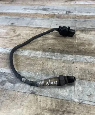 Volkswagen Golf IV Lambda probe sensor 779159201 0281004019