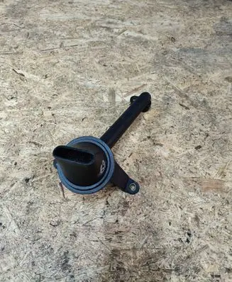 Ford Focus Oil sump strainer pipe 98MM6K621CD