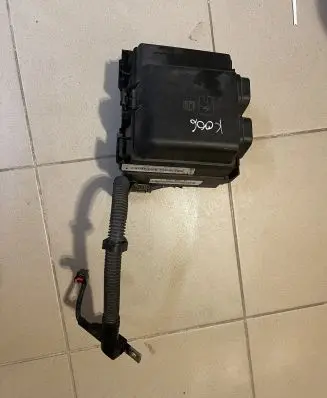 Ford Focus Fuse module JX6T14A094AE