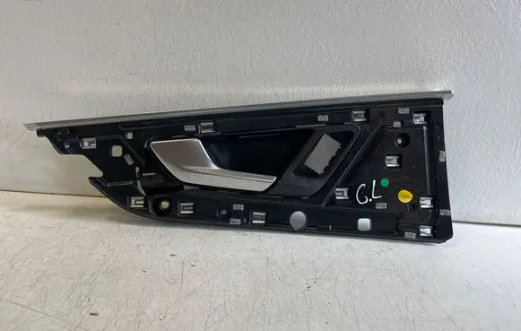 Audi Q7 4M Rear door interior handle 4M0839019D