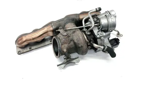 BMW X5M E70 Turbo 758390415 7583904 758890415