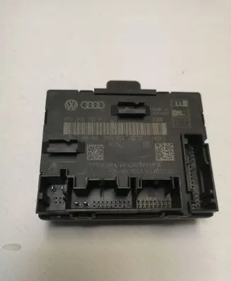 Audi A5 Sportback 8TA Door control unit/module