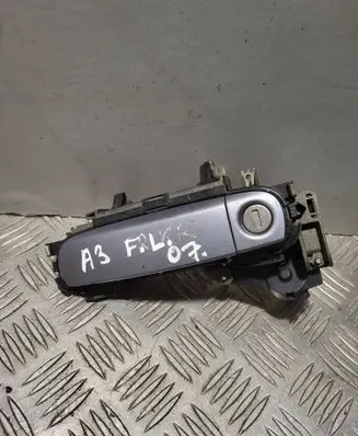 Audi A3 S3 8P Front door exterior handle 