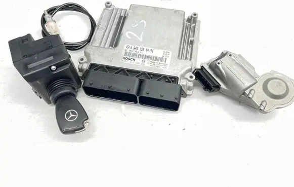 Mercedes-Benz E W211 Engine ECU kit and lock set A6461500491 2115451408