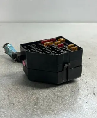 Volkswagen PASSAT B6 Fuse box set 3C2941823