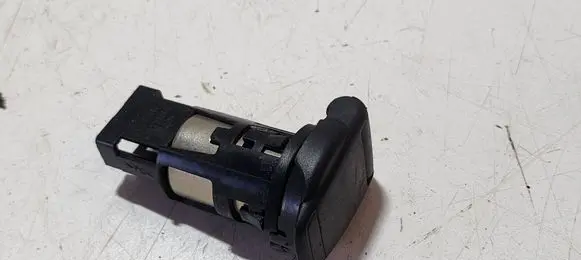 Dacia Sandero II 12 V Socket (rear) 