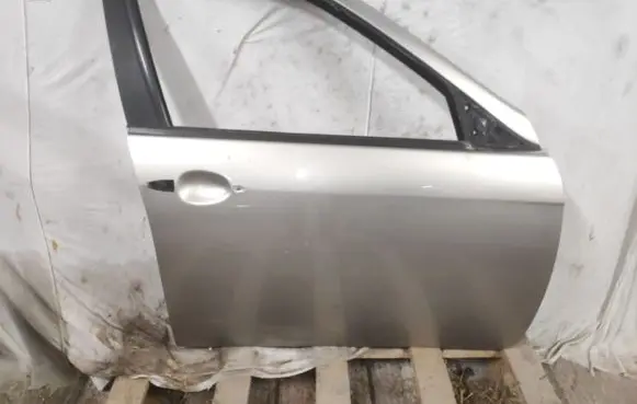 Alfa Romeo 156 Front door