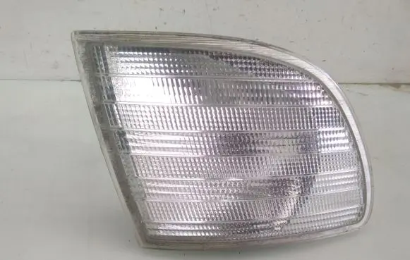 Mercedes-Benz Vito Viano W638 Front indicator light