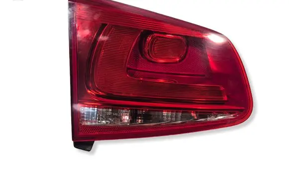 Volkswagen Touareg II Tailgate rear/tail lights 7P6945093C 89090273