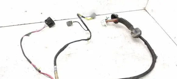 Ford Maverick Rear door wiring loom 5L8T14632J4CP0