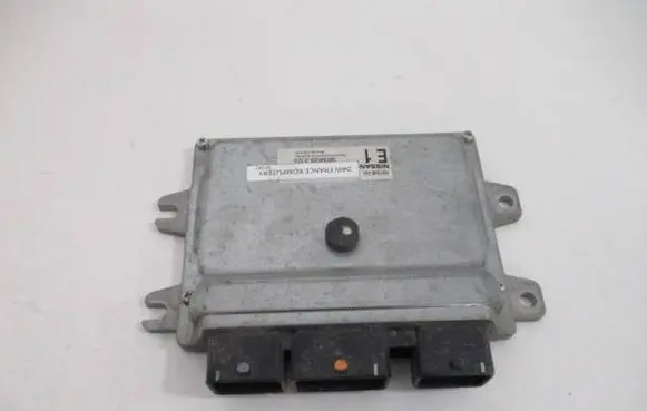 Nissan Qashqai Engine control unit/module MEC940230J22213