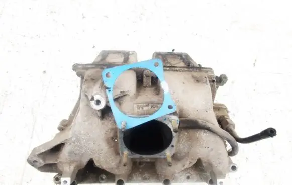 Opel Vectra B Intake manifold 90501806