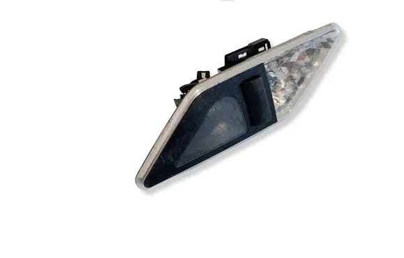 BMW 5 E39 Rear seat light 8375586