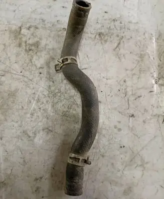 Suzuki Grand Vitara II Engine coolant pipe/hose