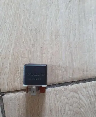 Volvo S40, V40 Other relay 00351073